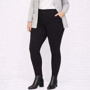 NEW Lane Bryant Pull-On High-Rise Sateen Jegging